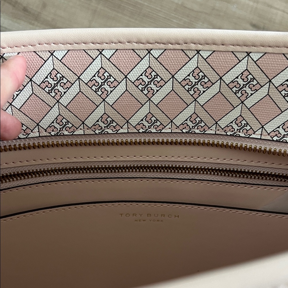Tory Burch Geo Logo Mini Zip Top Tote - Picture 11 of 15